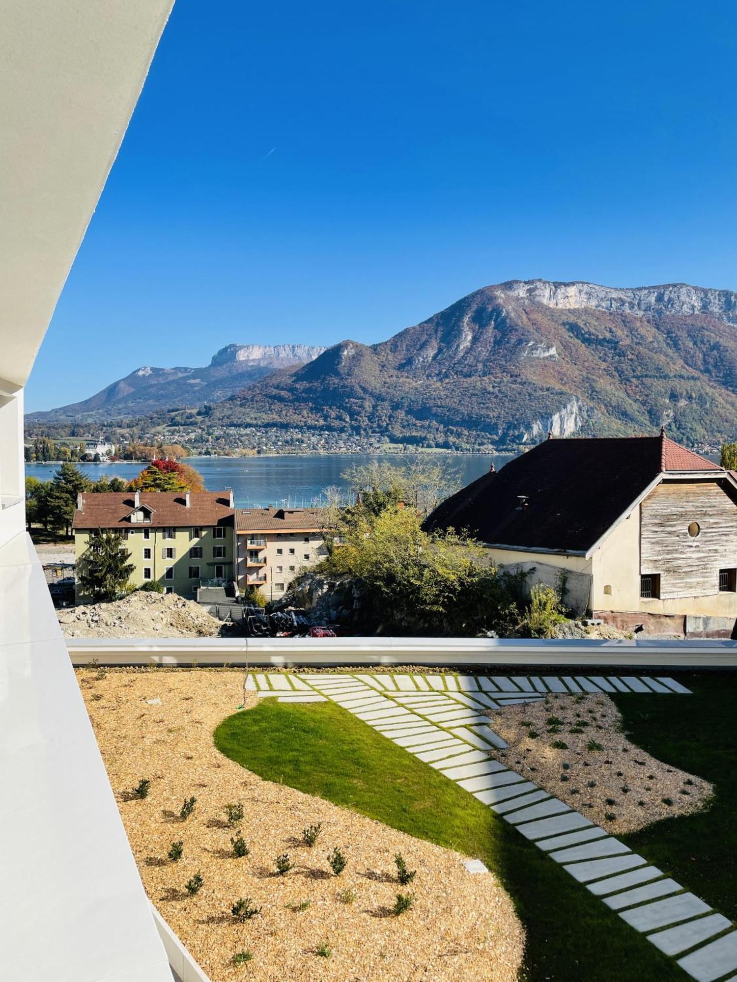 View Point Lake And Mountains Annecy Exterior photo